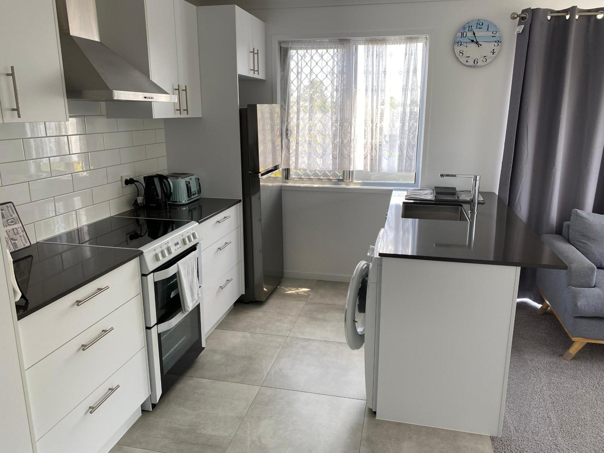 2Bd Family Or Couple Guesthouse Upstairs Near Turf Club, Hota In Bundall 골드코스트 외부 사진